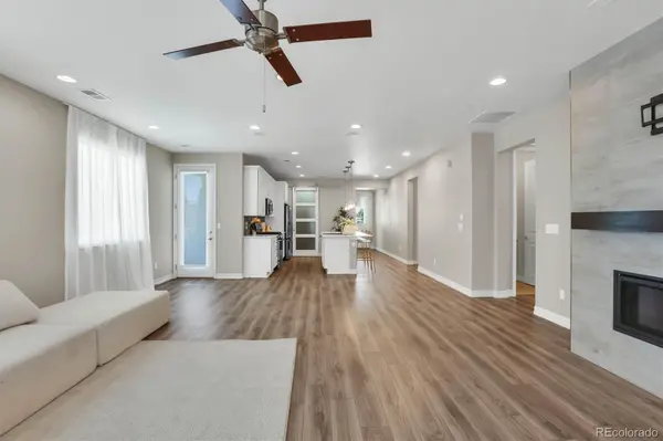 257 S Scottsburg CT, Aurora, CO 80018