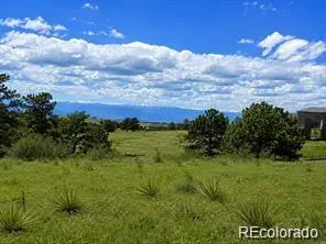 2 Forest Rim, Aurora, CO 80016