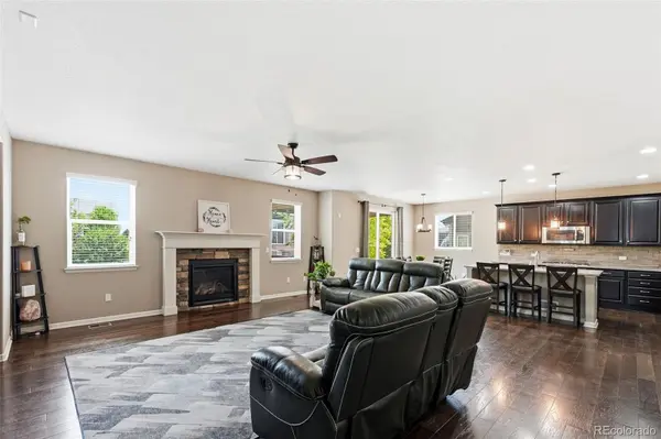 3677 Schuman PL, Mead, CO 80542