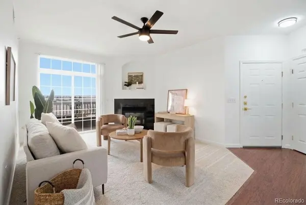 7440 S Blackhawk ST #11-204, Englewood, CO 80112