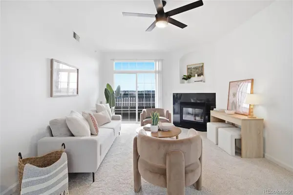 7440 S Blackhawk ST #11-204, Englewood, CO 80112