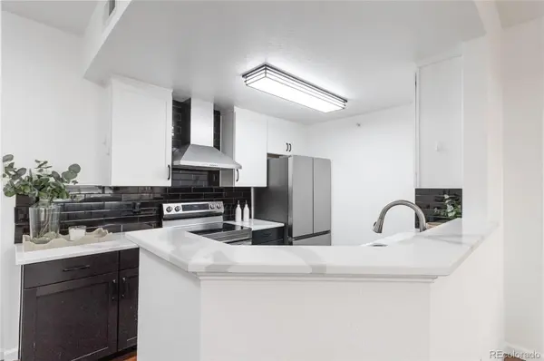 7440 S Blackhawk ST #11-204, Englewood, CO 80112