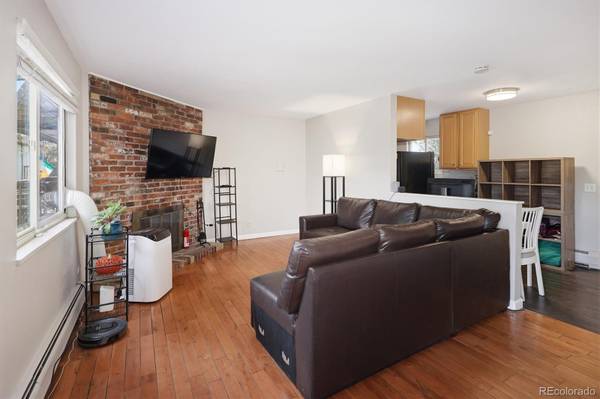 2700 S Holly ST #208, Denver, CO 80222