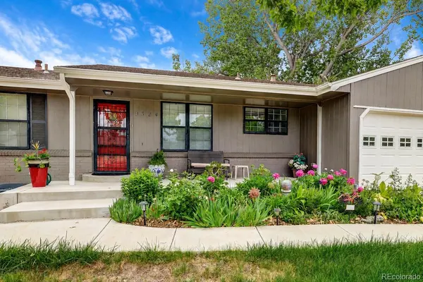 9324 W Colorado AVE, Lakewood, CO 80232