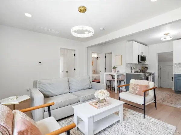 1844 W 39th AVE, Denver, CO 80211