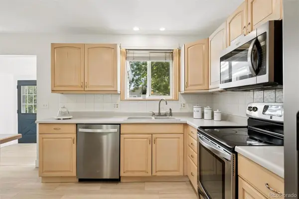 2102 S Brentwood ST, Lakewood, CO 80227
