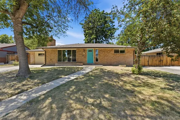 645 Cody CT, Lakewood, CO 80215