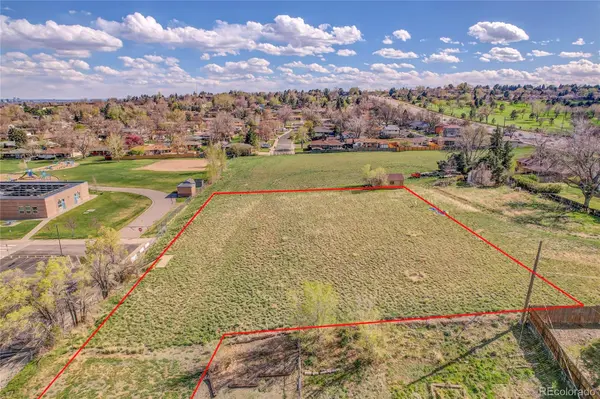 7402 W 76th AVE, Arvada, CO 80003