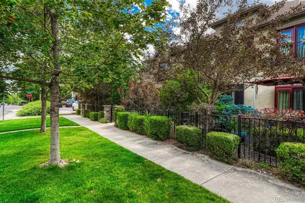 117 Jackson ST, Denver, CO 80206