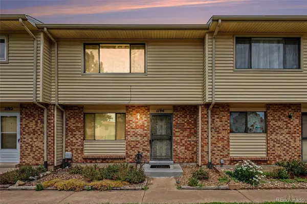 1194 S Troy ST, Aurora, CO 80012