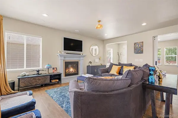 1704 Tall Tale LN, Castle Rock, CO 80108