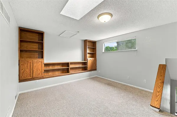 6242 Willow LN, Boulder, CO 80301