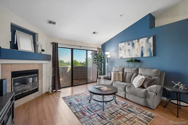 7414 S Alkire ST #303, Littleton, CO 80127