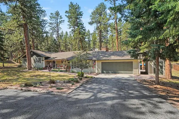 4976 Red Rock DR, Larkspur, CO 80118