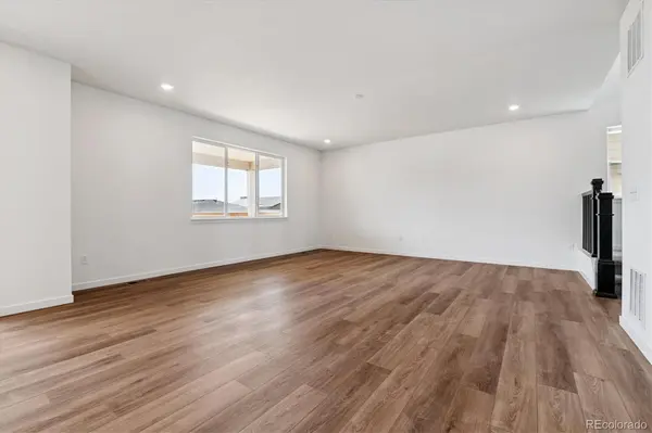 25010 E 42nd AVE, Aurora, CO 80019