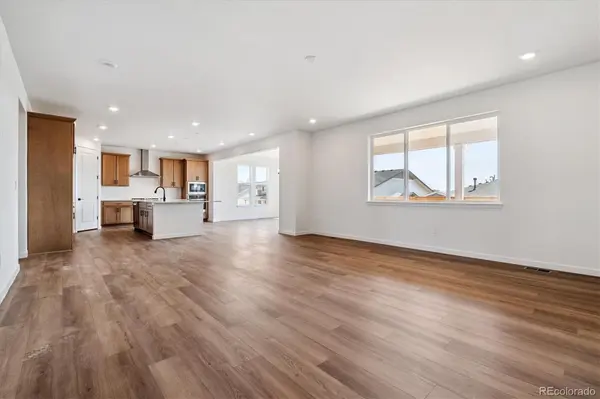 25010 E 42nd AVE, Aurora, CO 80019