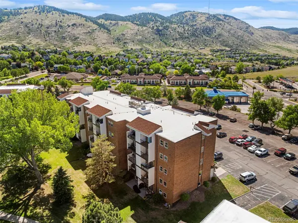 1200 Golden CIR #204, Golden, CO 80401