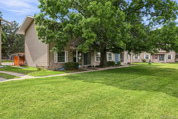 1935 S Peoria ST, Aurora, CO 80014