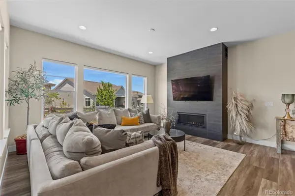 2105 Bellcove DR, Castle Rock, CO 80108