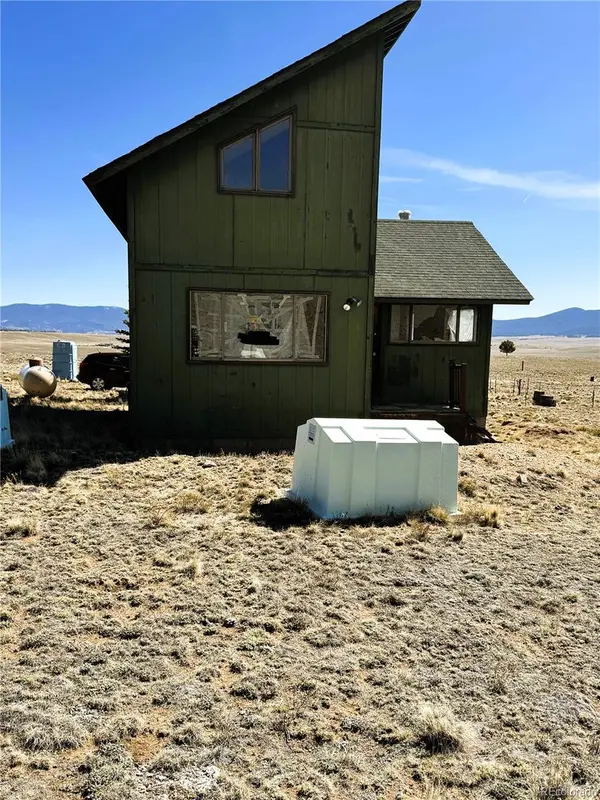 444 Lancelot LN, Hartsel, CO 80449