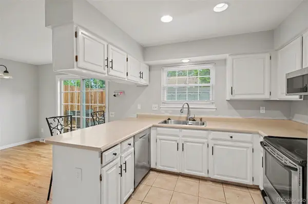 8601 E Yale AVE #B, Denver, CO 80231