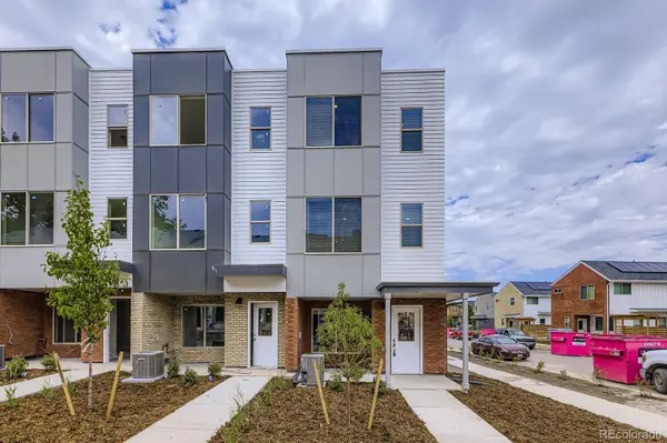 15264 W 68th PL, Arvada, CO 80007