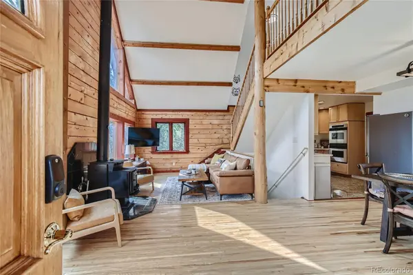 133 Linn LN, Golden, CO 80403