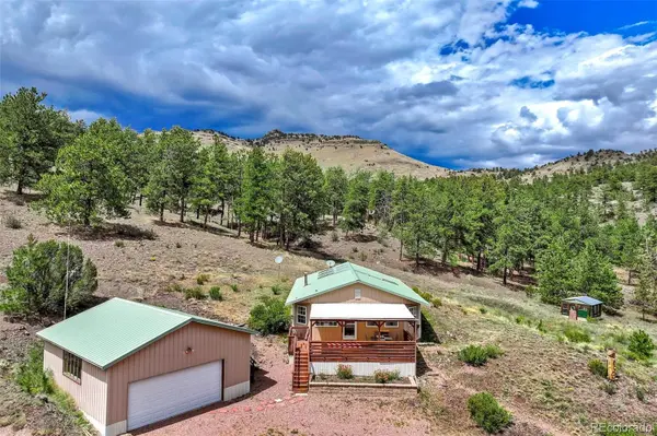 349 Post RD, Guffey, CO 80820