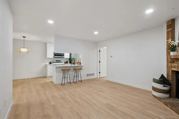 8015 W Eastman PL #101, Lakewood, CO 80227