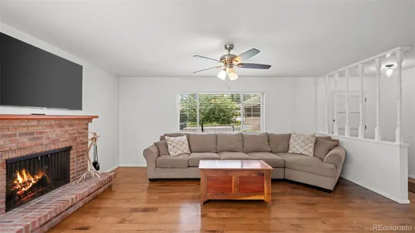 212 Burgess DR, Castle Rock, CO 80104