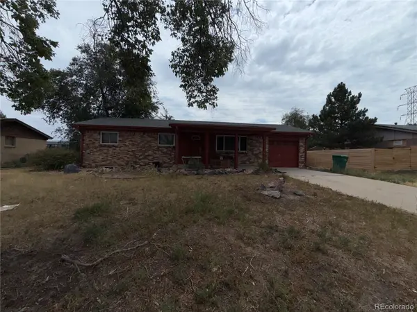 492 Zion ST, Aurora, CO 80011