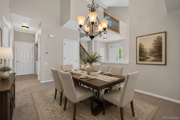 2906 W Long CIR #A, Littleton, CO 80120