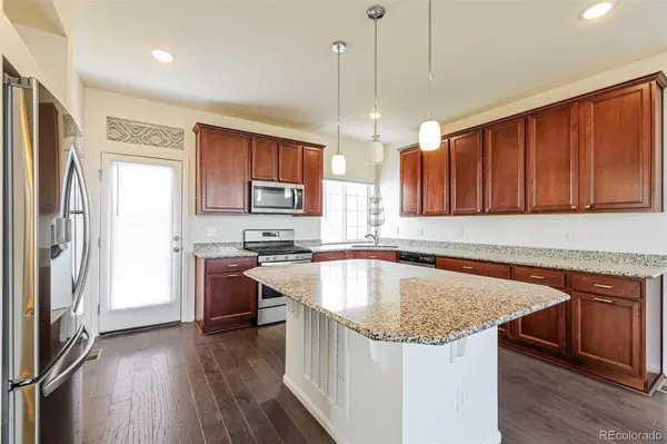 26198 E Maple DR, Aurora, CO 80018