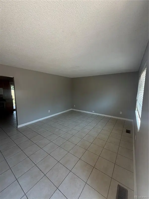 5559 Potomac WAY, Denver, CO 80239