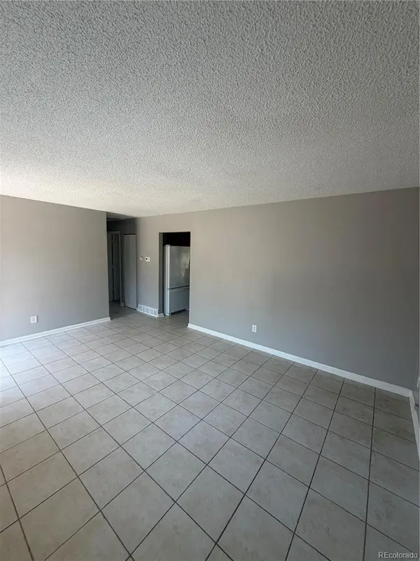 5559 Potomac WAY, Denver, CO 80239