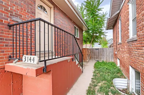 3144 N Vine ST, Denver, CO 80205