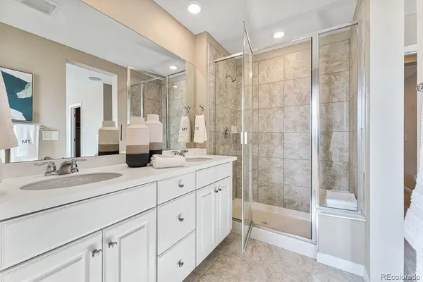 23722 E 33rd PL, Aurora, CO 80019