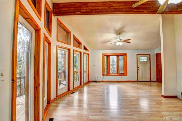 38 Grebe LN, Como, CO 80456