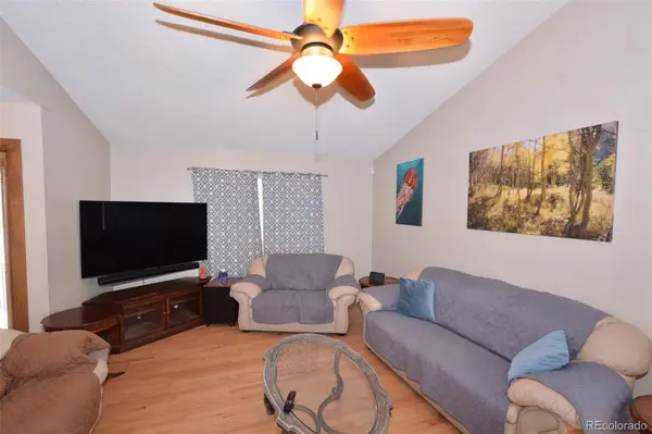 647 Red Cliff RD, Colorado Springs, CO 80906