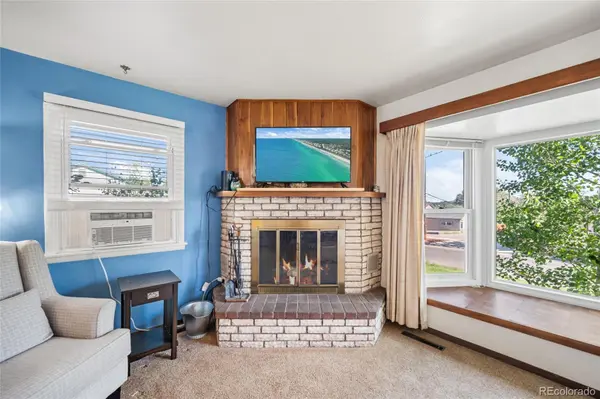 2515 E San Miguel ST, Colorado Springs, CO 80909