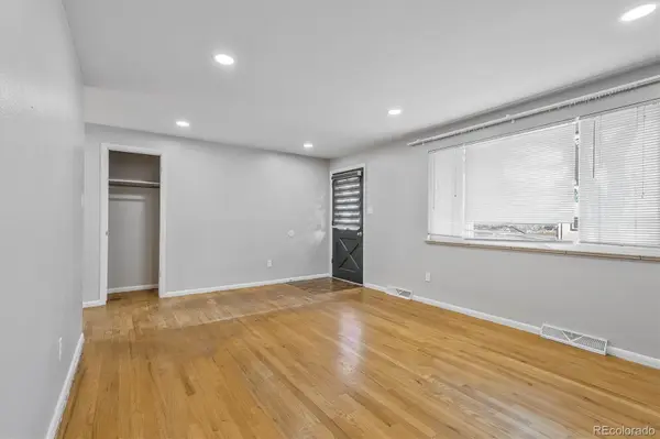 4200 E Fremont AVE, Littleton, CO 80122