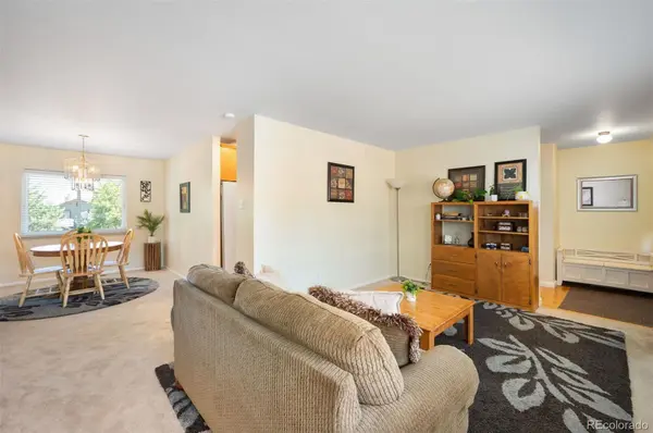 2220 S Beech CT, Denver, CO 80228
