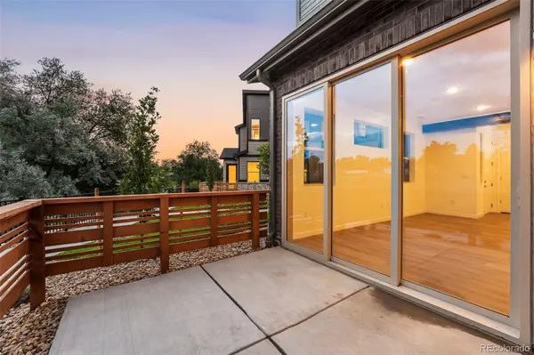 12318 W 58th CT, Arvada, CO 80004