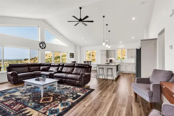 941 Cap Rock LN, Canon City, CO 81212