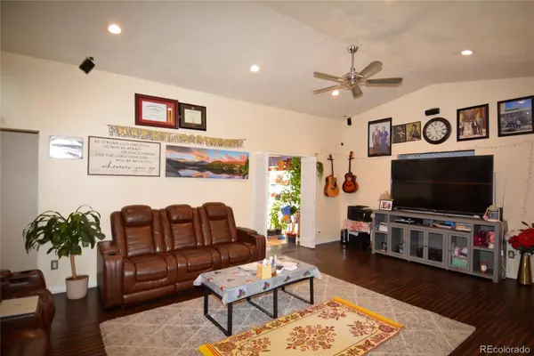 2039 S Fairplay ST, Aurora, CO 80014