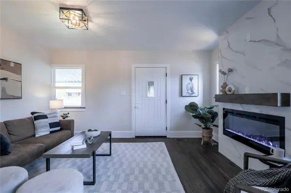 2590 Grape ST, Denver, CO 80207