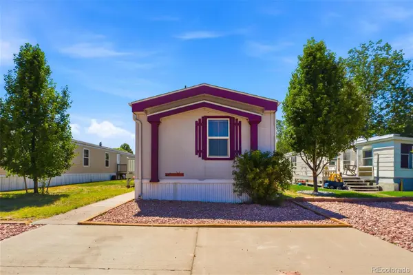 218 Grape ST, Hudson, CO 80642
