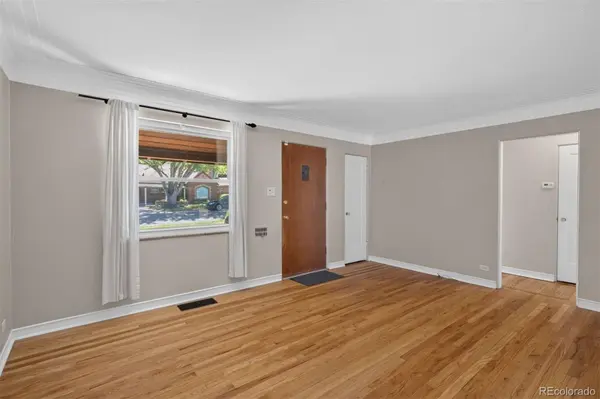 1211 Jasmine ST, Denver, CO 80220