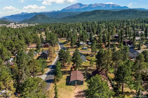 300 S Fairview ST, Woodland Park, CO 80863
