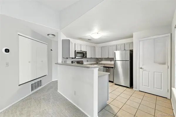 8671 E Dry Creek RD #721, Englewood, CO 80112